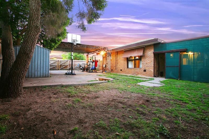 2 Gleeson Drive, BUNDOORA VIC 3083, Bundoora - Thumbnail 8