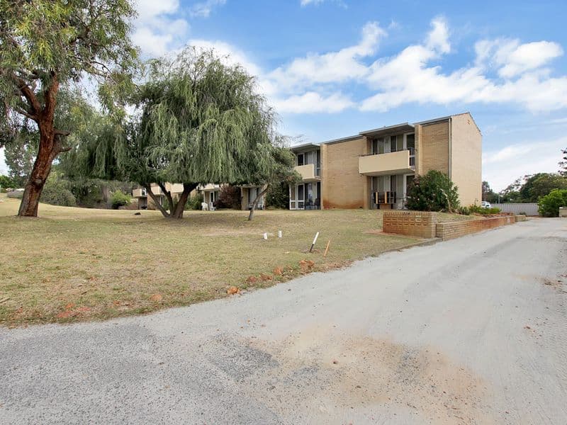 114 Shakespeare Avenue, Yokine WA 6060, Yokine - Thumbnail 2