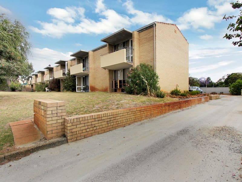 114 Shakespeare Avenue, Yokine WA 6060, Yokine - Thumbnail 4