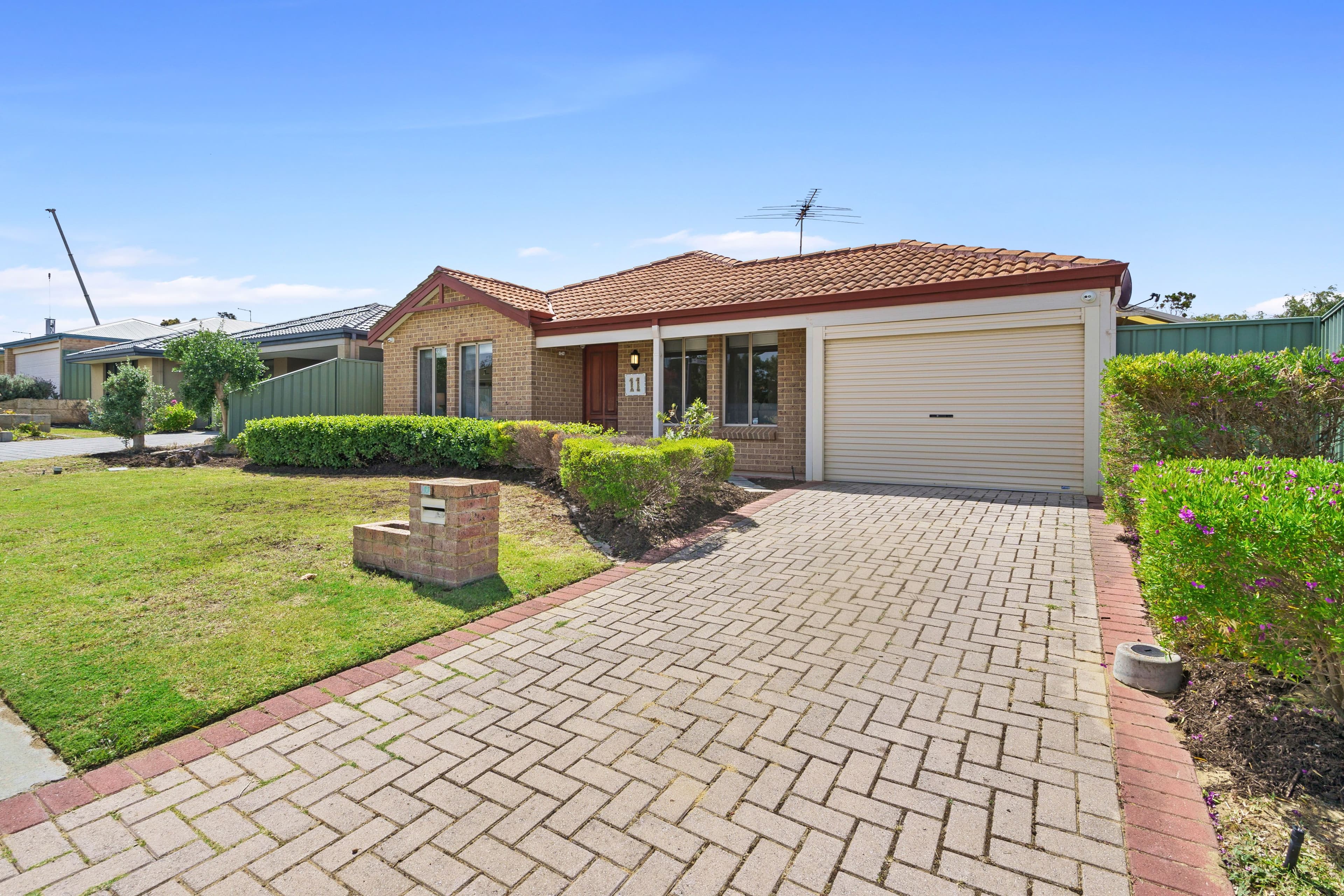 11 Tomago Way, Merriwa WA 6030, Merriwa - Thumbnail 2