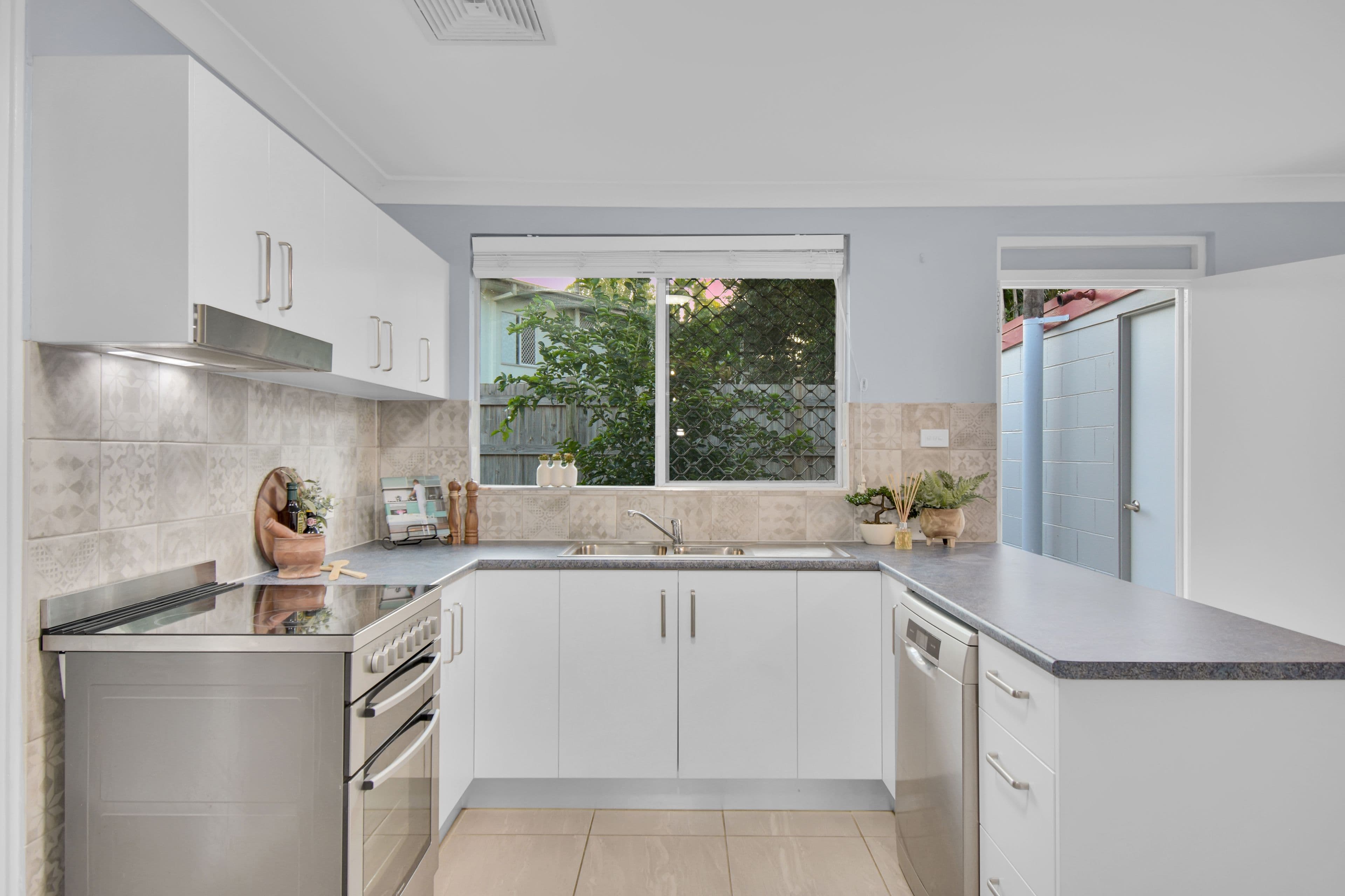 16 Mays Court, Aitkenvale QLD 4814, Aitkenvale - Thumbnail 3