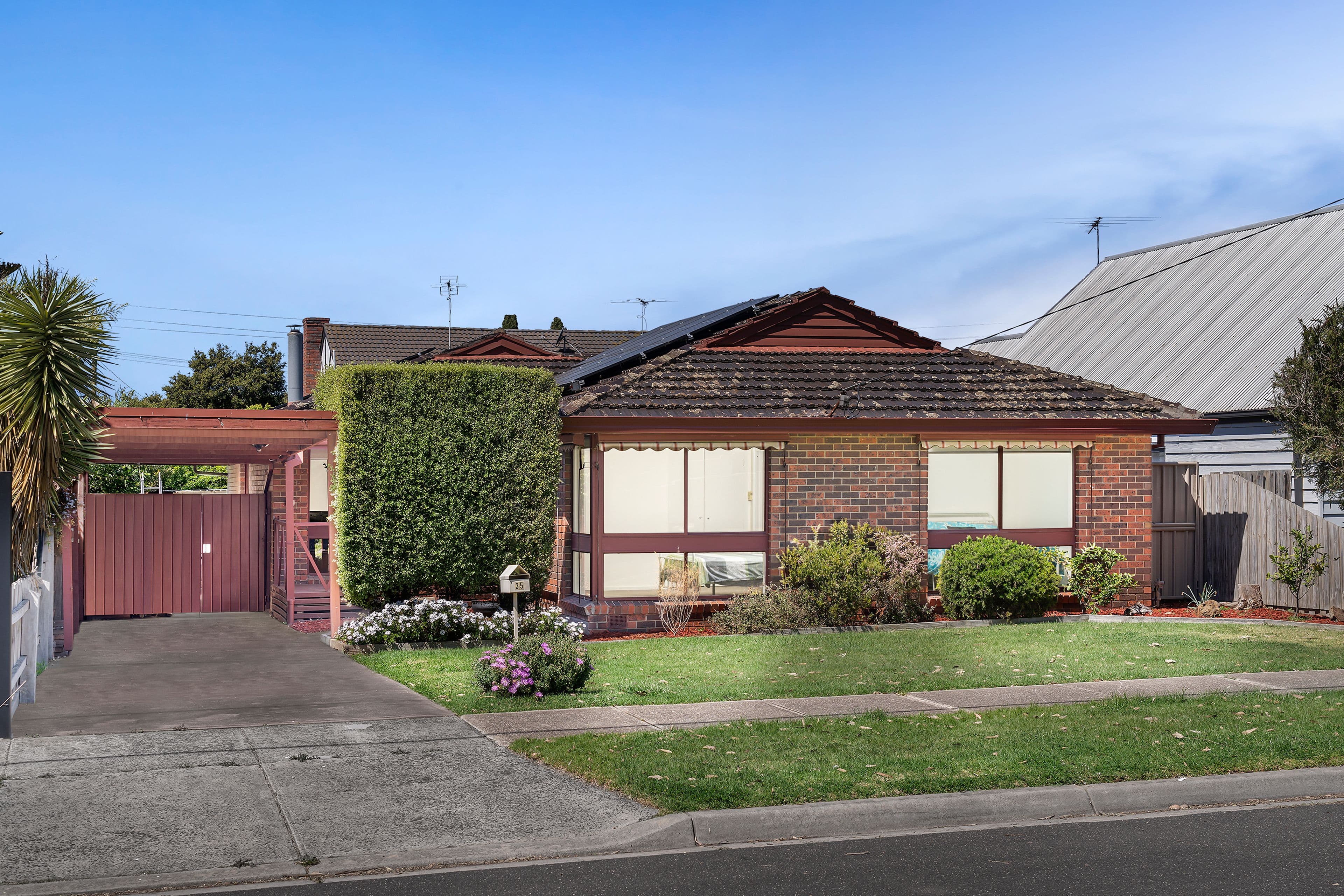 35 Flinders Street, Sunbury VIC 3429, Sunbury - Image 1