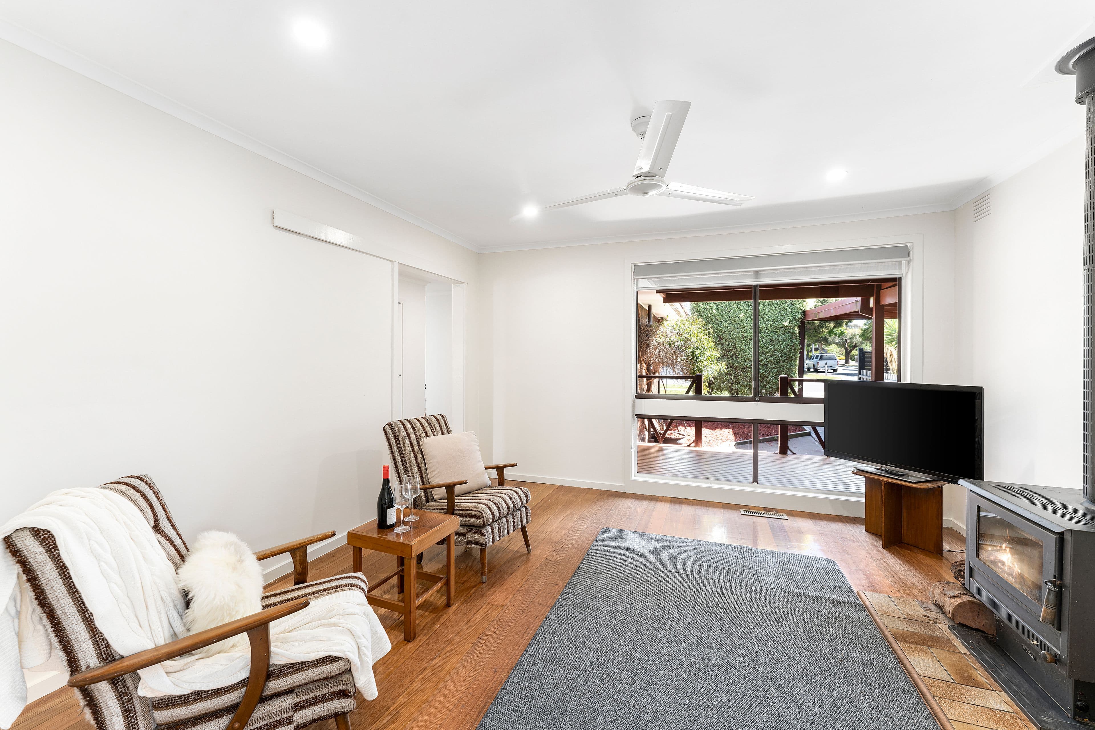 35 Flinders Street, Sunbury VIC 3429, Sunbury - Thumbnail 2