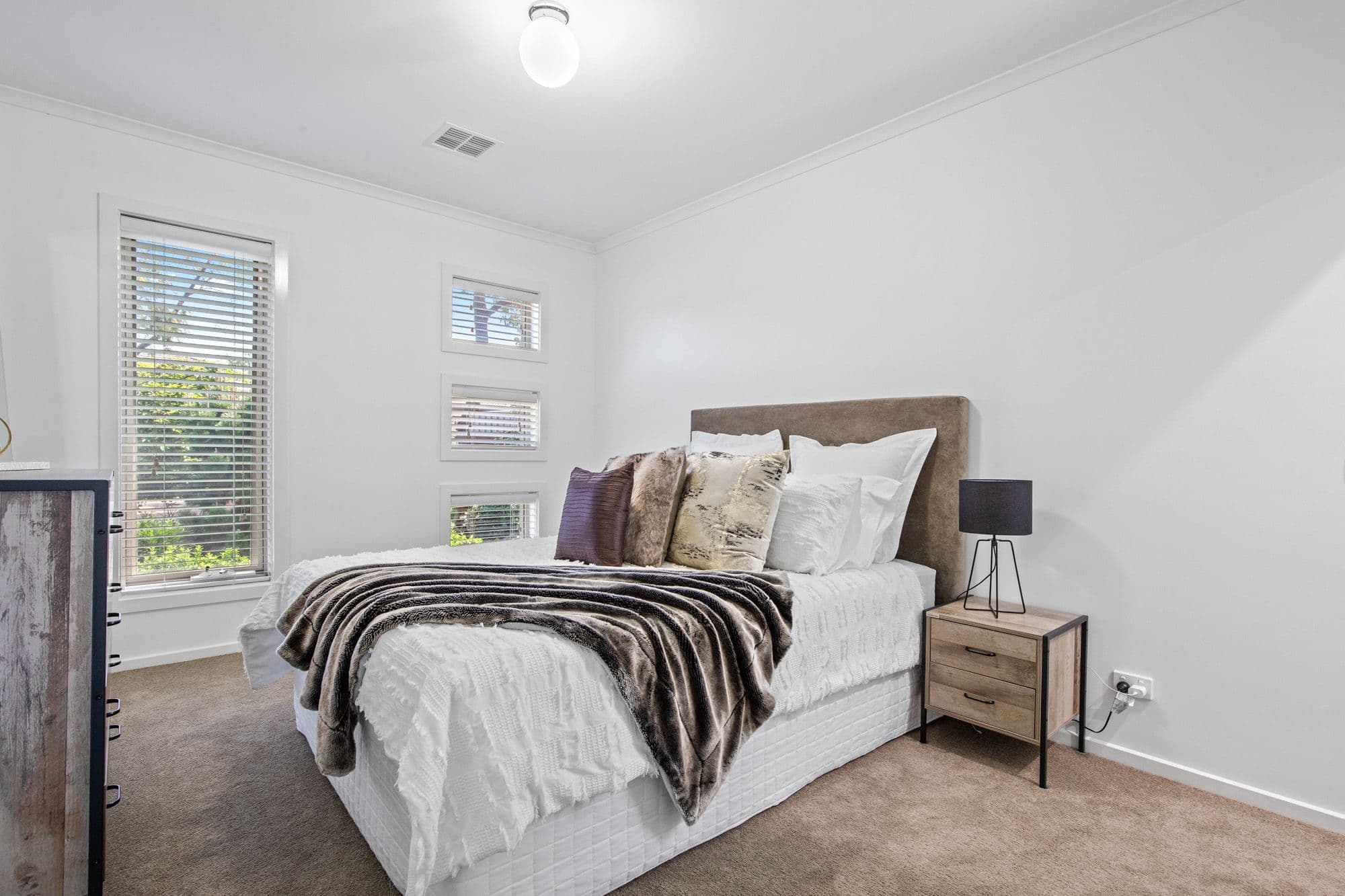 3 Murdeduke Crescent, MANOR LAKES VIC 3024, Manor Lakes - Thumbnail 2