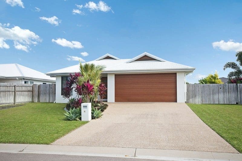 4 Beach Oak Drive, MOUNT LOW QLD 4818, Mount Low - Image 1