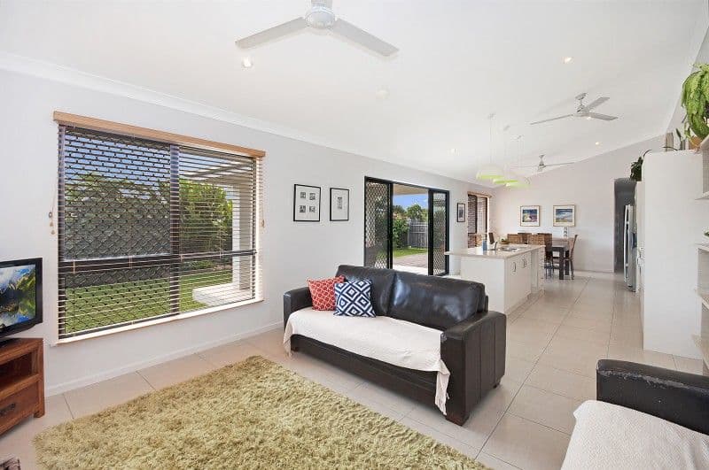 4 Beach Oak Drive, MOUNT LOW QLD 4818, Mount Low - Thumbnail 2