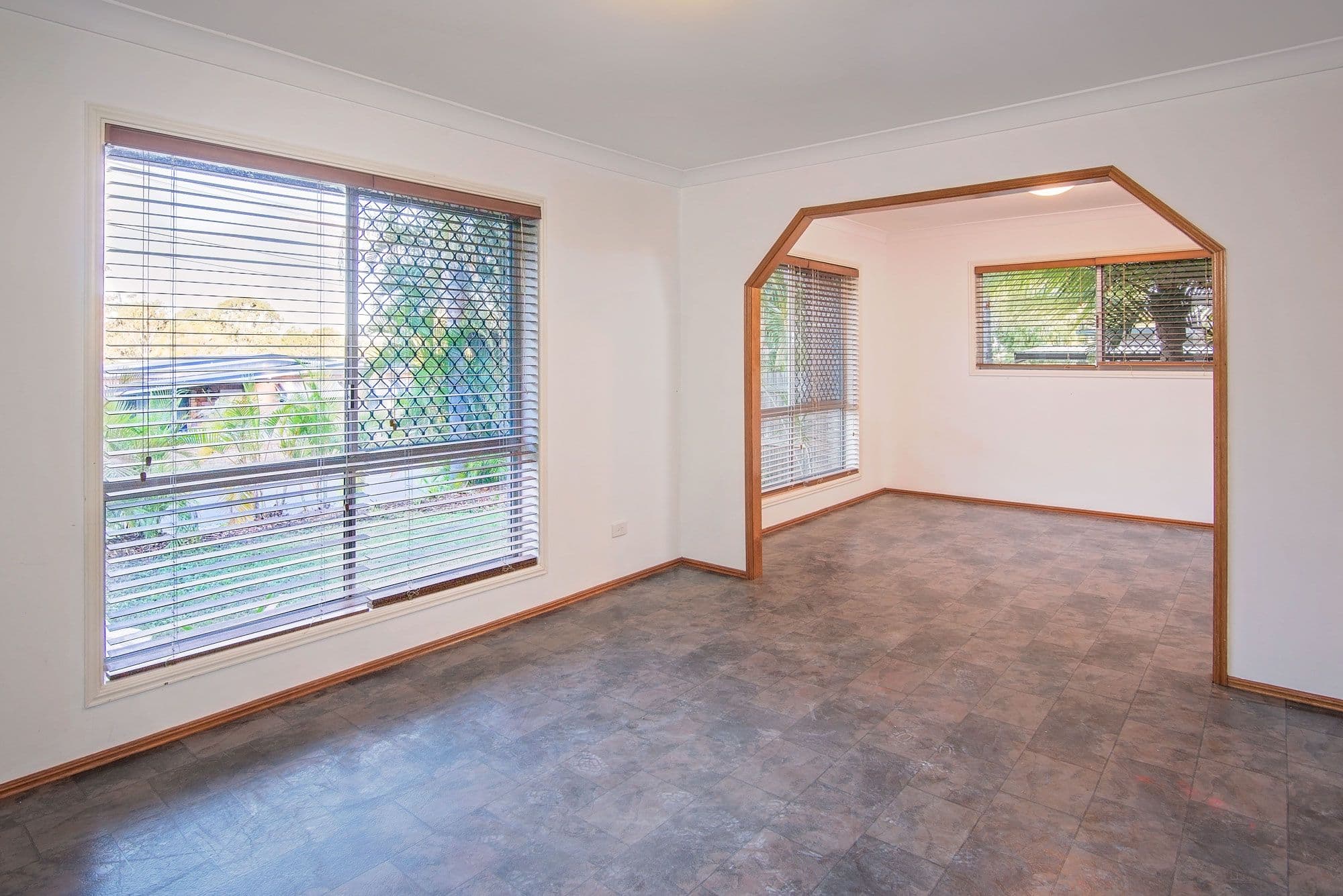21 Louise Street, Underwood QLD 4119, Underwood - Thumbnail 2