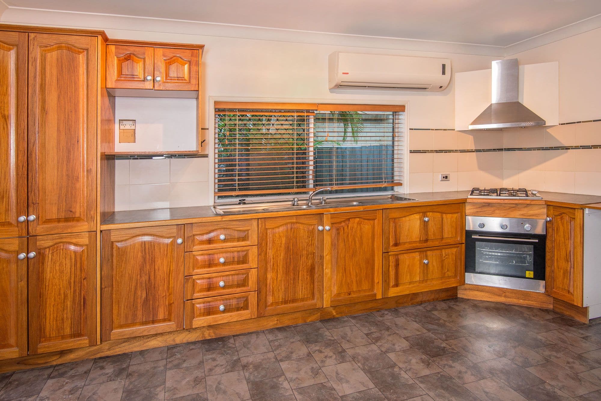 21 Louise Street, Underwood QLD 4119, Underwood - Thumbnail 3