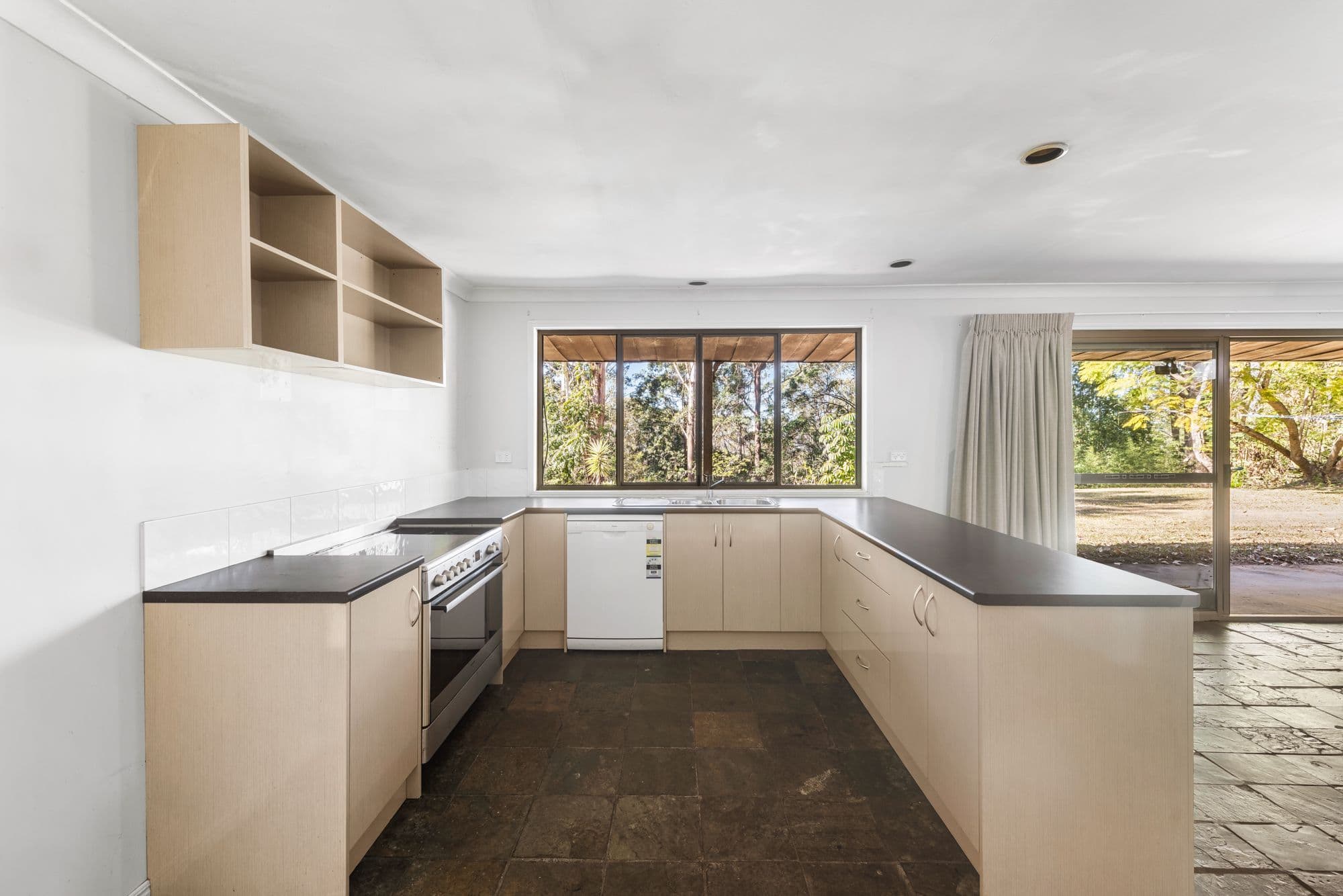 46 Julian Street, Peachester QLD 4519, Peachester - Thumbnail 6