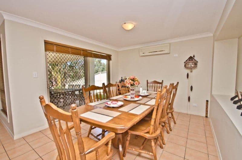 18 Golden Bear Drive, ARUNDEL QLD 4214, Arundel - Thumbnail 6