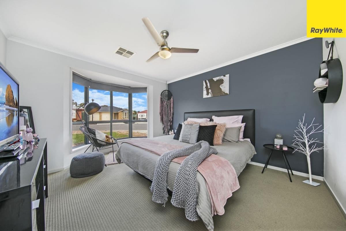 19 Lumsden Court, Evanston Park SA 5116, Evanston Park - Thumbnail 2
