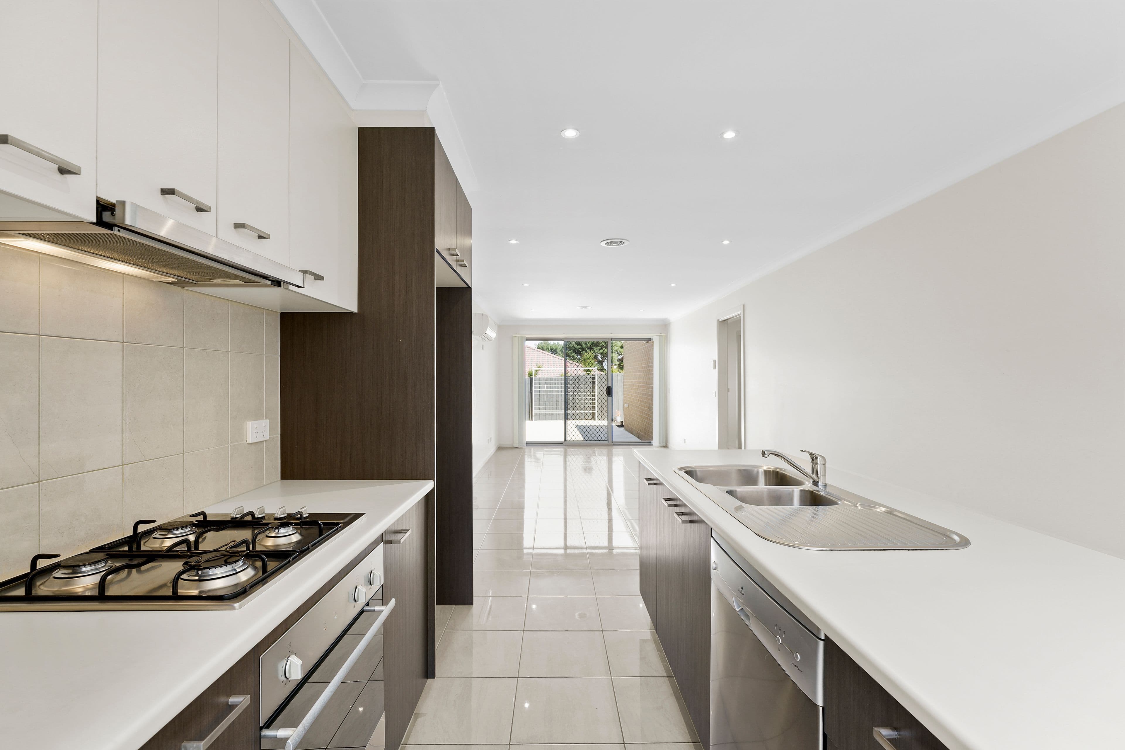 36 Ferris Street, Sunbury VIC 3429, Sunbury - Thumbnail 4