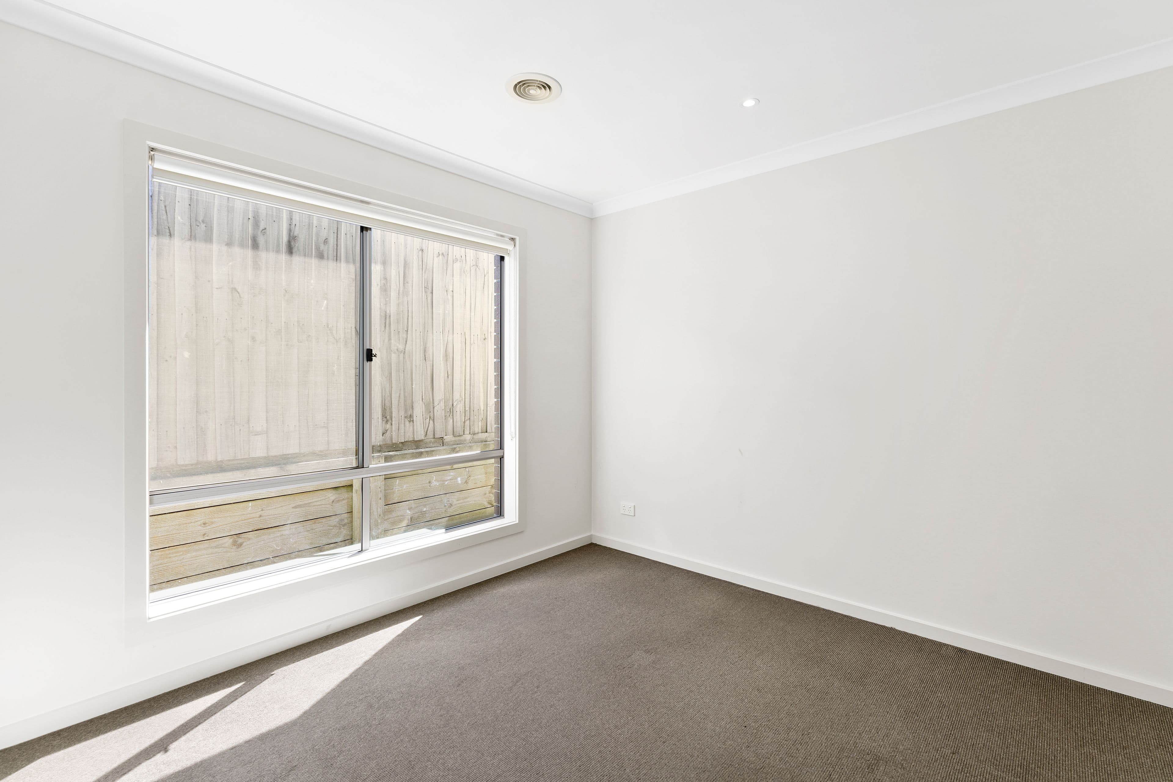 36 Ferris Street, Sunbury VIC 3429, Sunbury - Thumbnail 8
