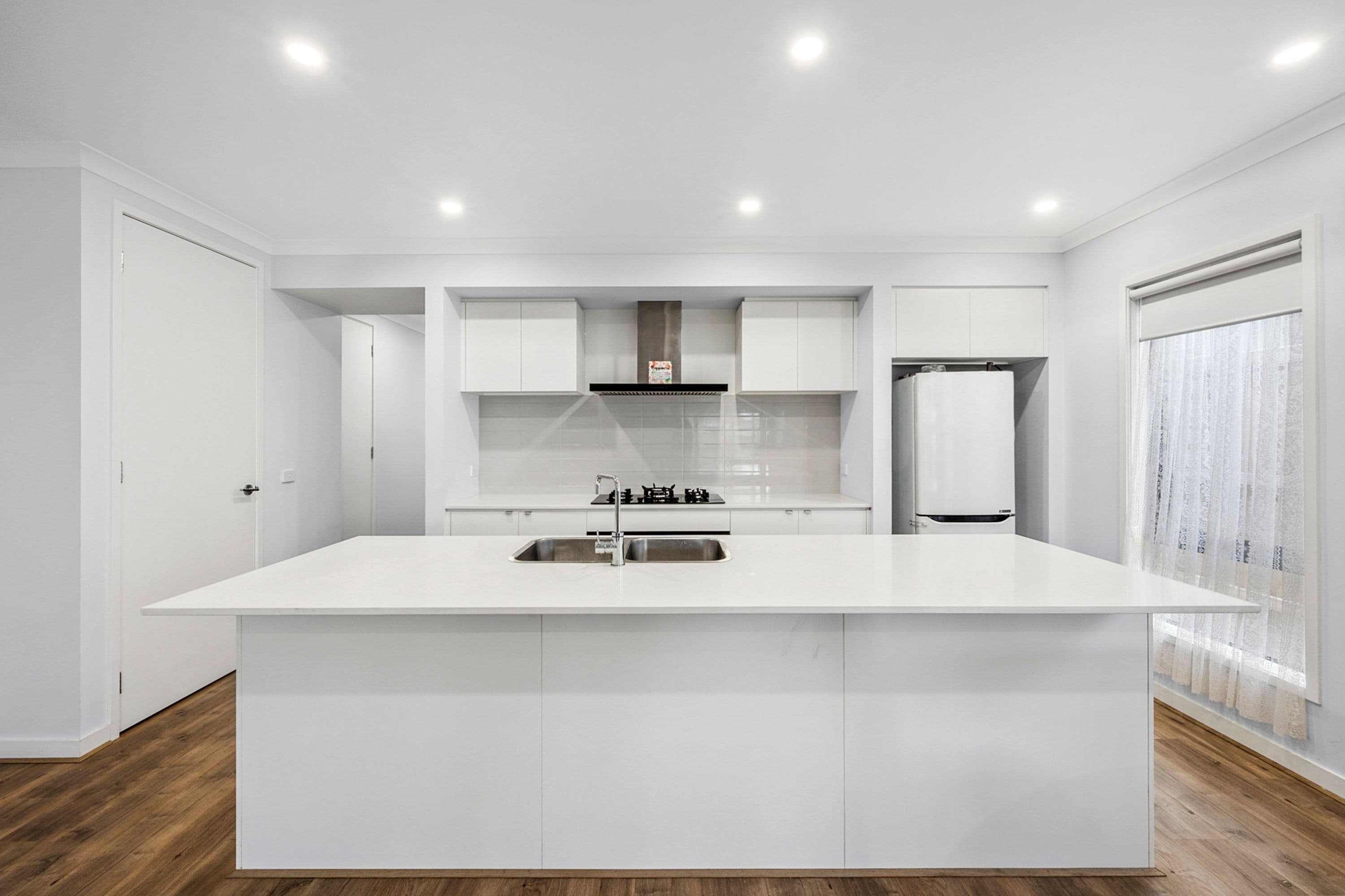 16 Coppice Street, Lara VIC 3212, Lara - Thumbnail 2