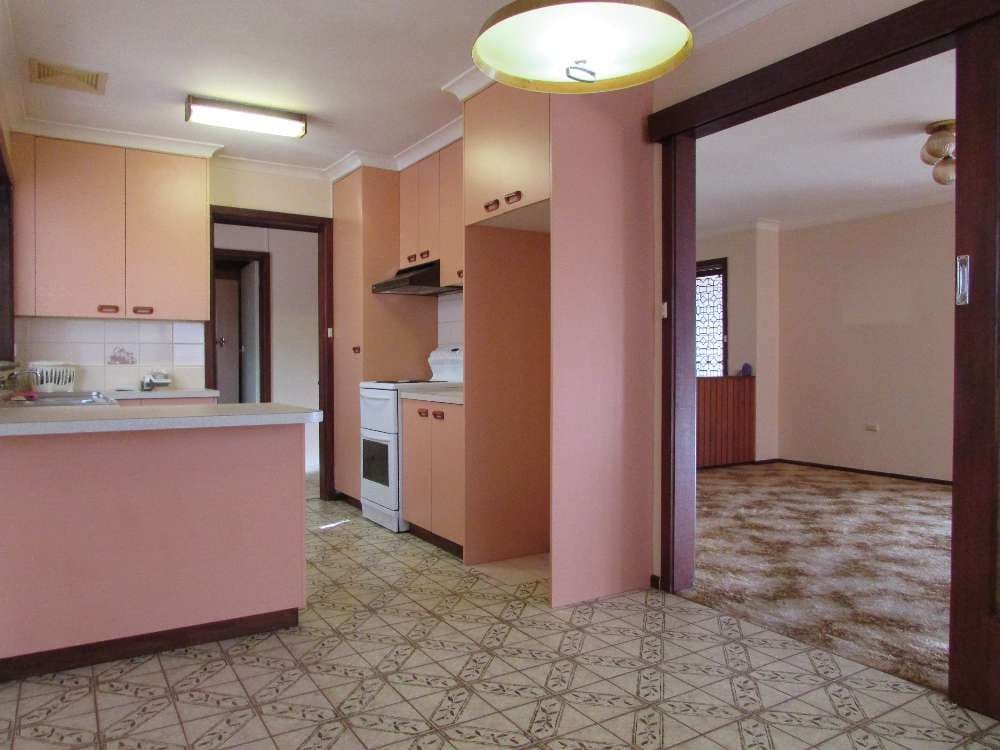 472 Mckenzie Street, Lavington - Thumbnail 2