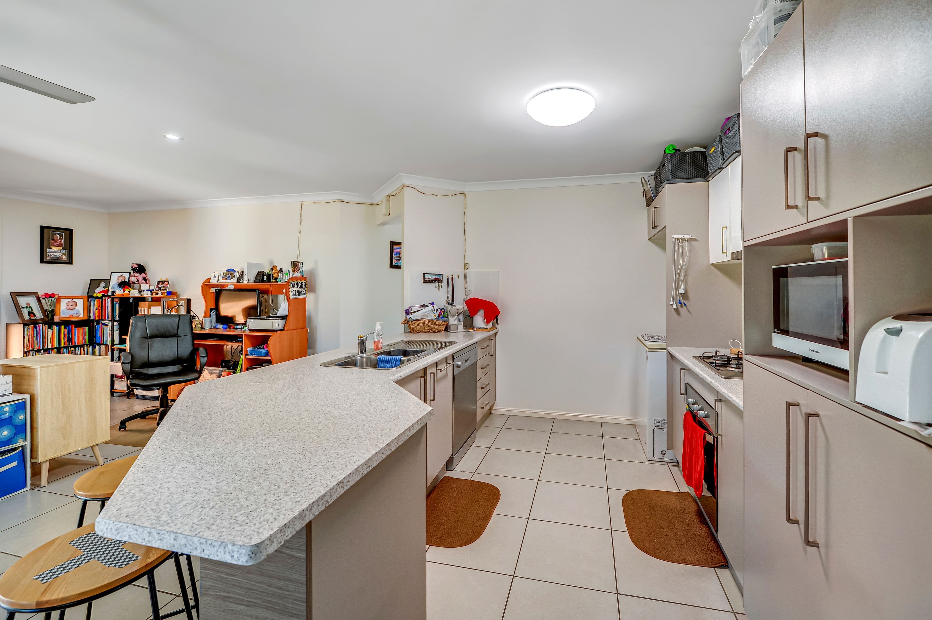 44 Fred Pham Crescent, Doolandella QLD 4077, Doolandella - Thumbnail 4