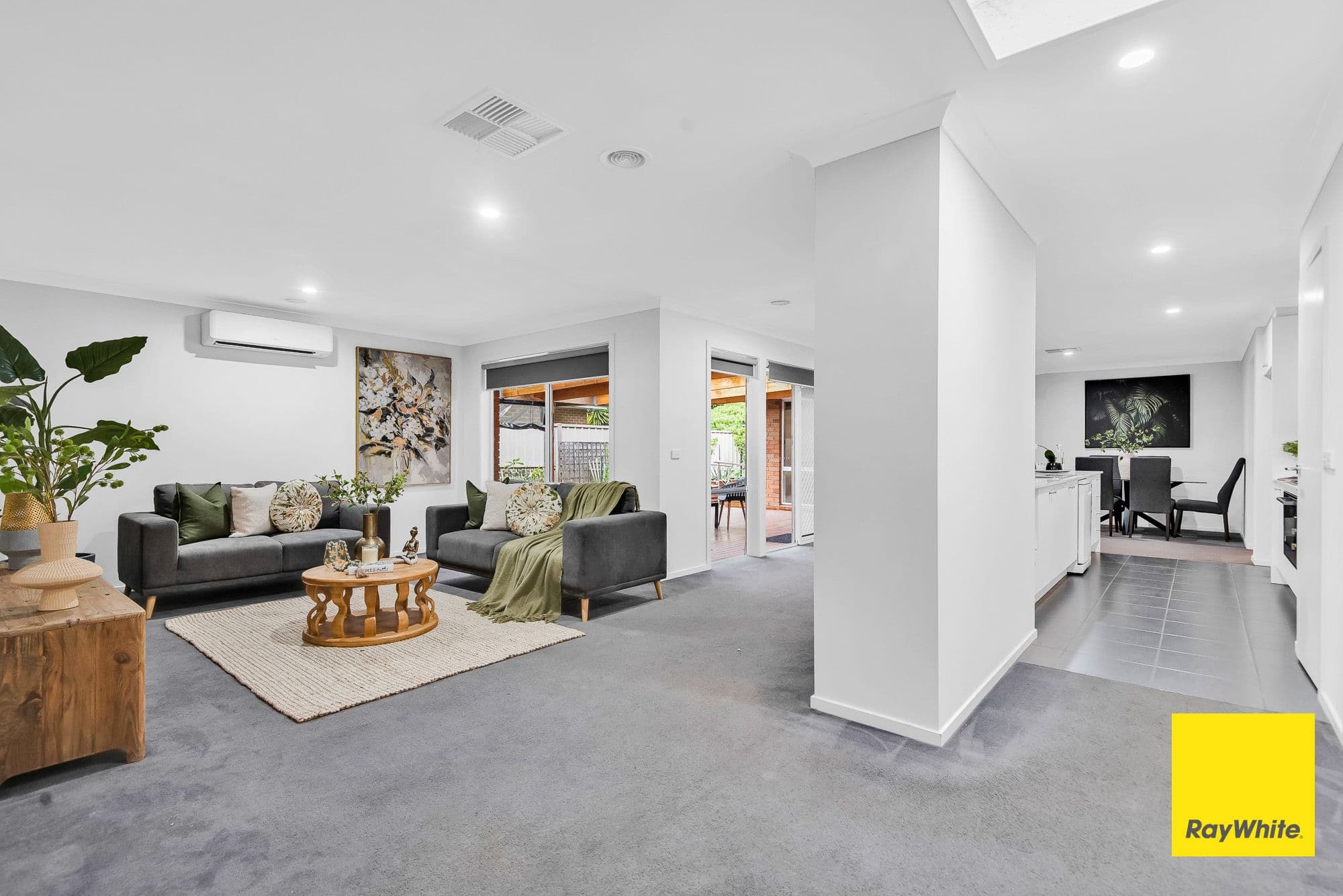 49 Rockpool Road, Truganina VIC 3029, Truganina - Thumbnail 4