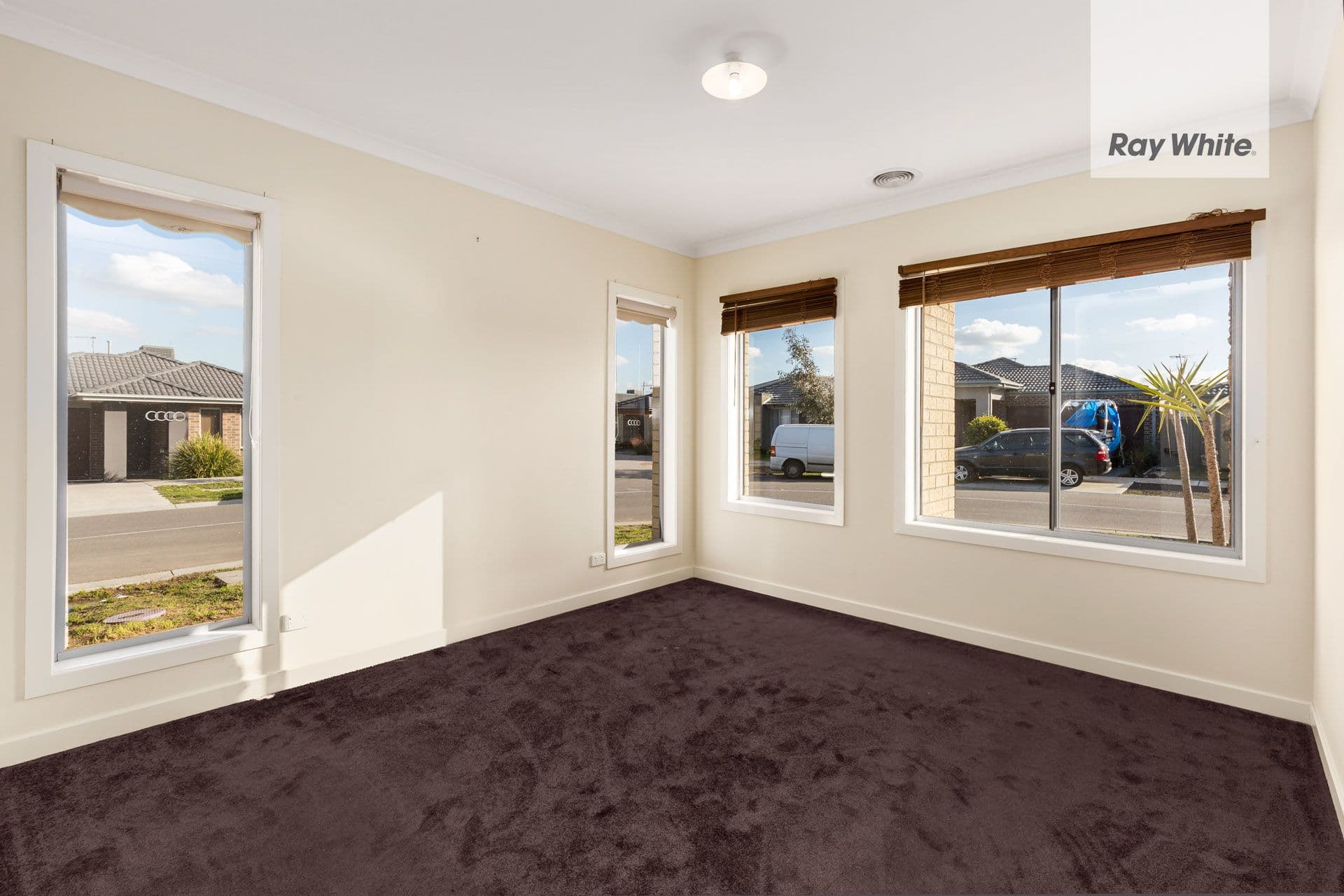 30 Gateshead Street, Craigieburn VIC 3064, Craigieburn - Thumbnail 7