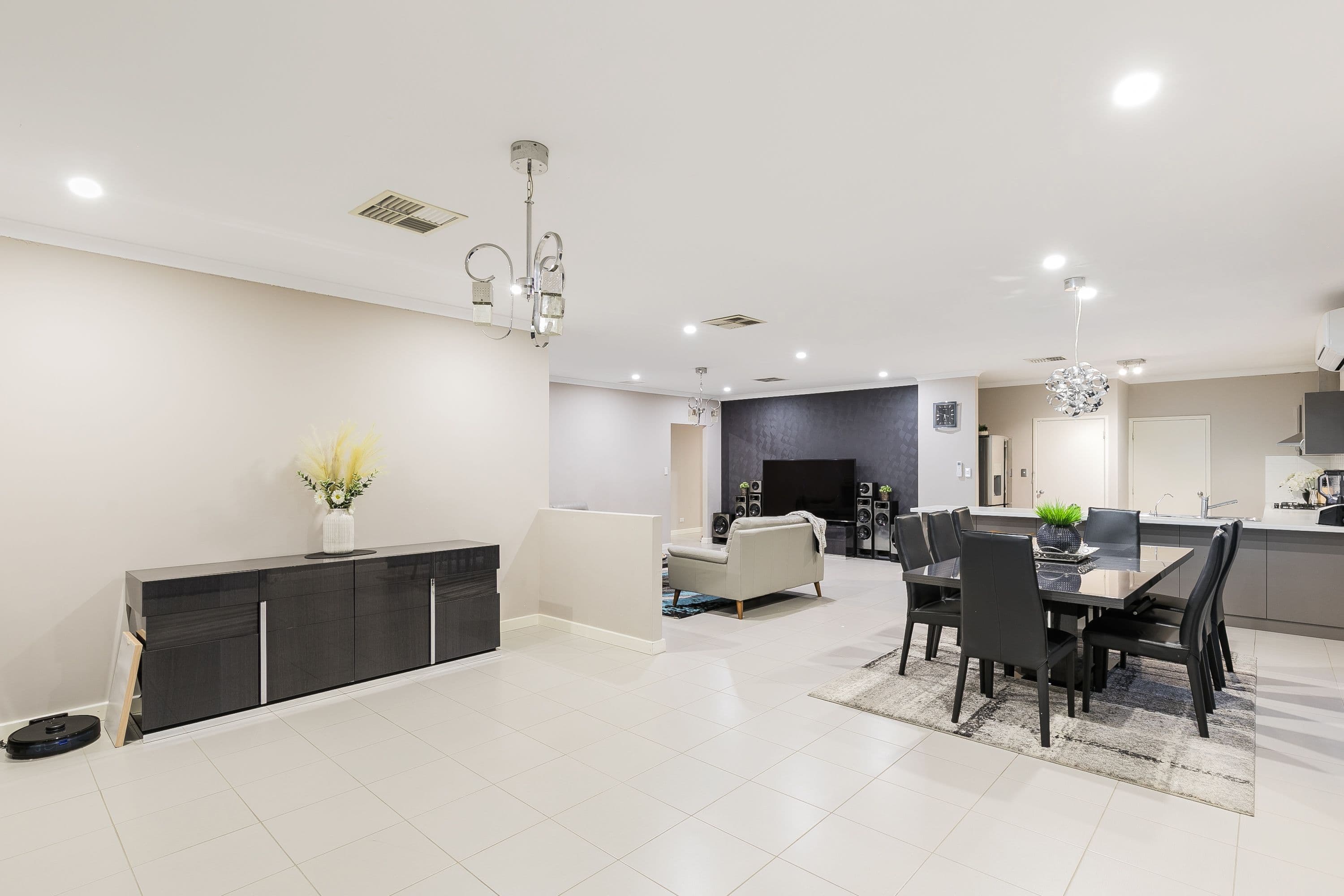 34 Sunstone Drive, Wellard WA 6170, Wellard - Thumbnail 2