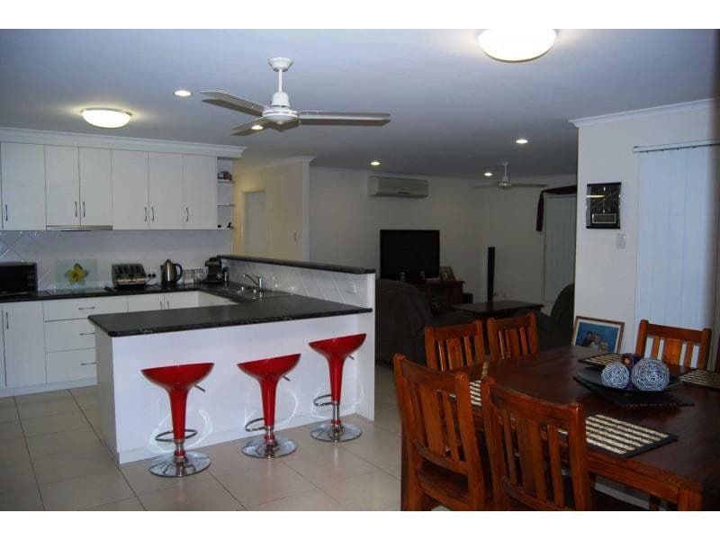 6 Whiting Court, ANDERGROVE QLD 4740, Andergrove - Thumbnail 4