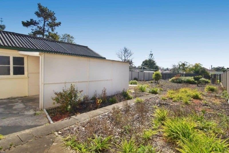 23 Rawson Road, GUILDFORD NSW 2161, Guildford - Thumbnail 2