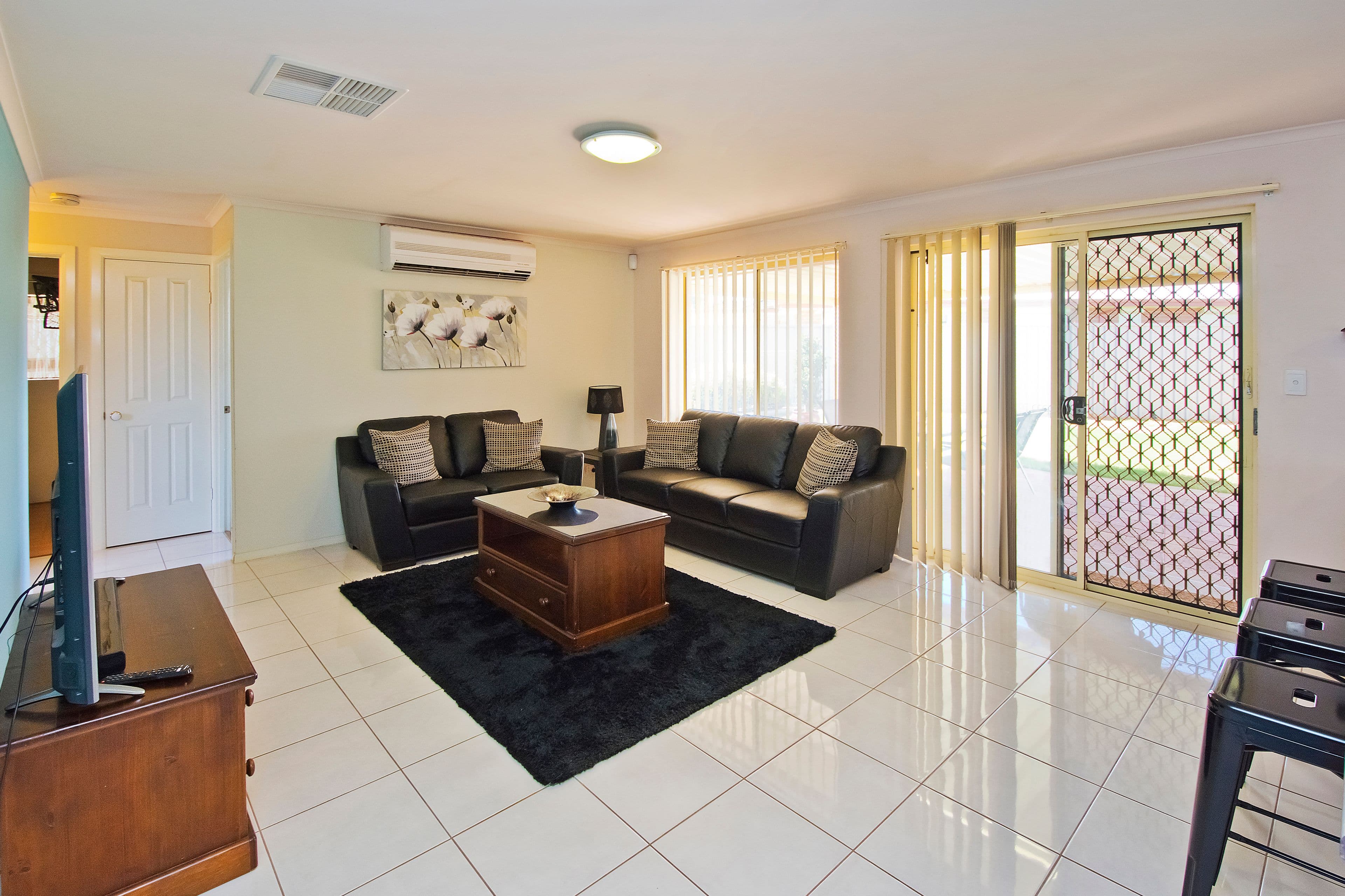 19 Glastonbury Way, Craigmore SA 5114, Craigmore - Thumbnail 7