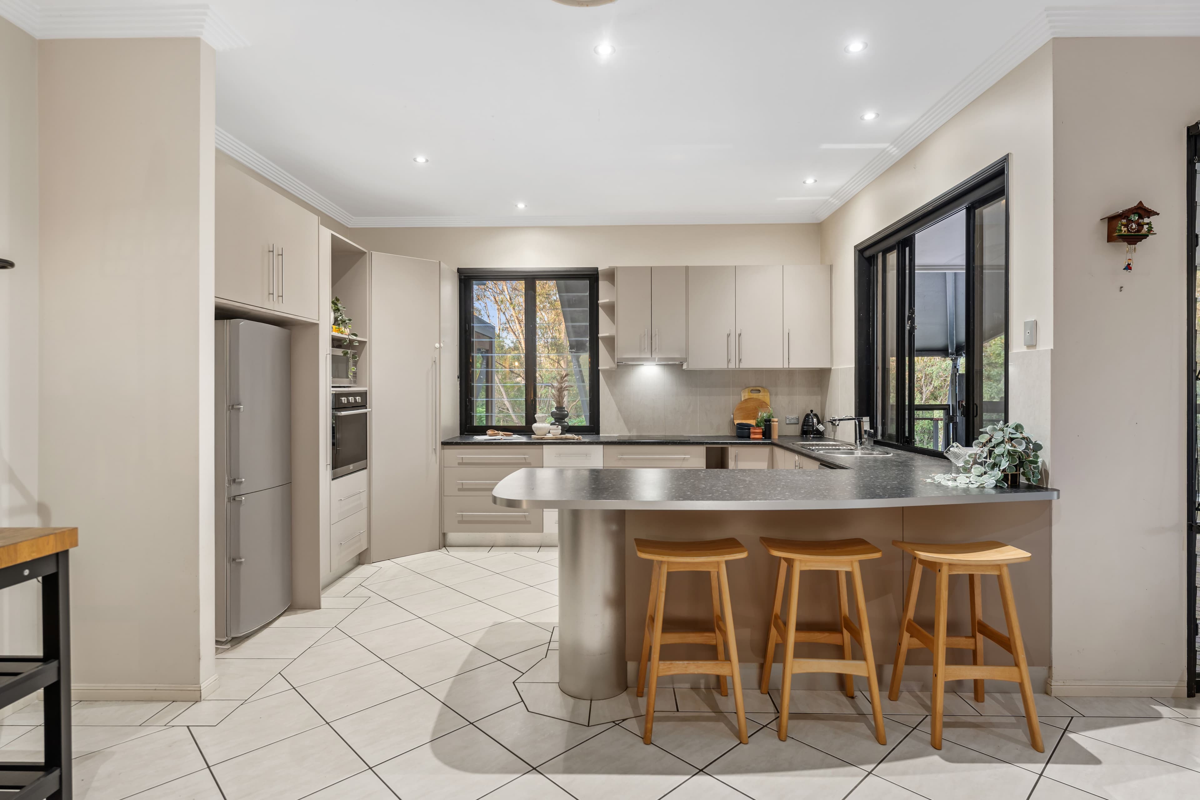 117 Inverness Street, Upper Kedron QLD 4055, Upper Kedron - Thumbnail 4
