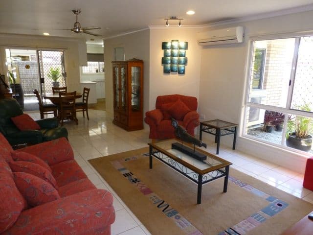 12 Meero Street, SOUTH MACKAY QLD 4740, South Mackay - Thumbnail 3
