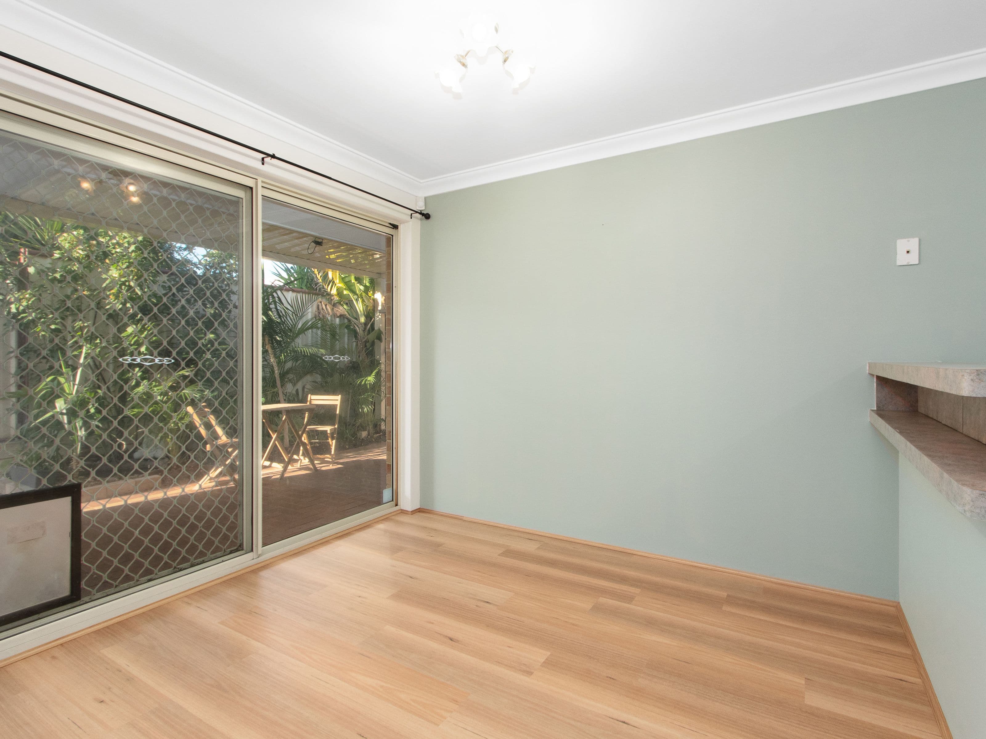 6 Lansing Street, Queens Park WA 6107, Queens Park - Thumbnail 7