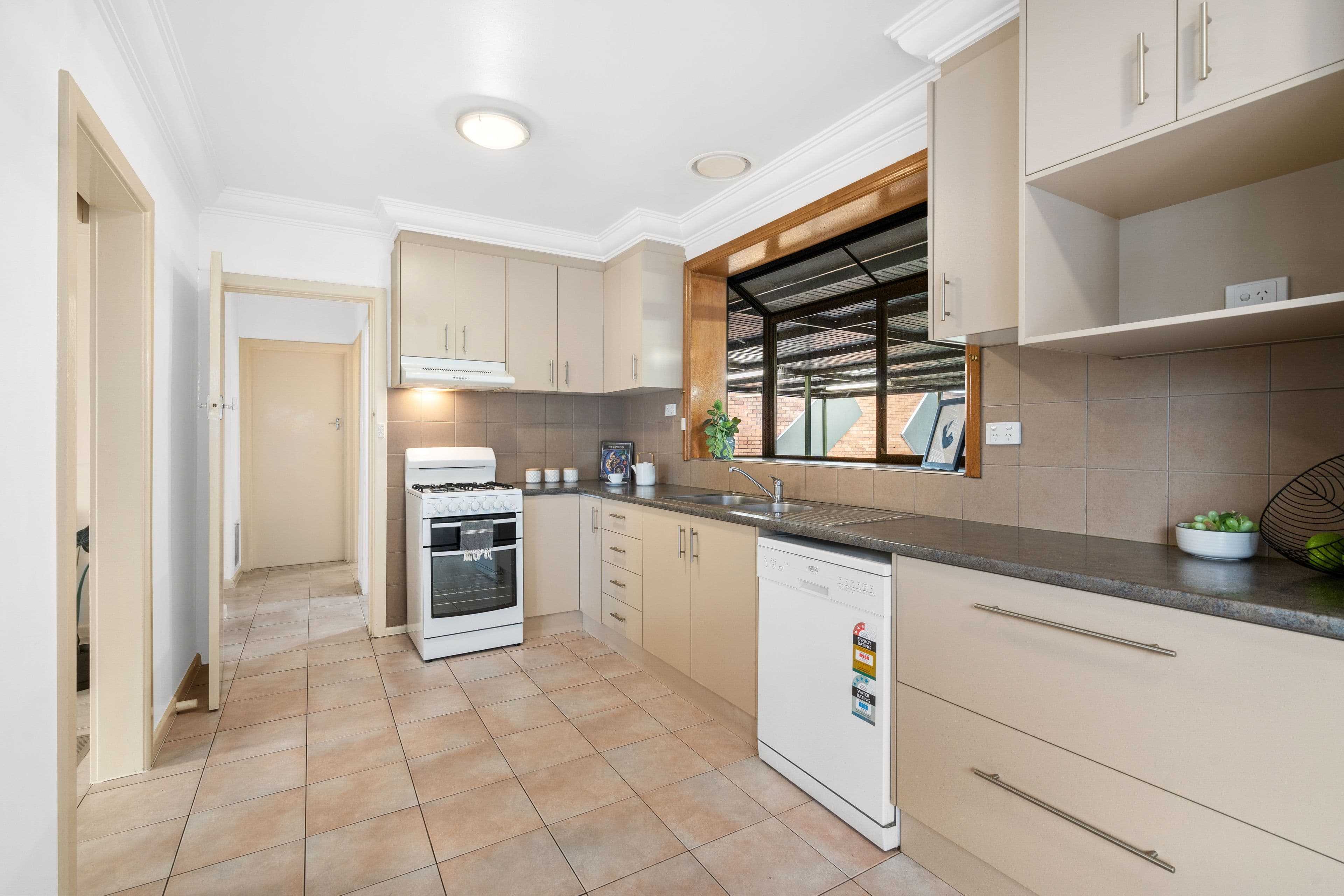 93 William Street, Lalor VIC 3075, Lalor - Thumbnail 7