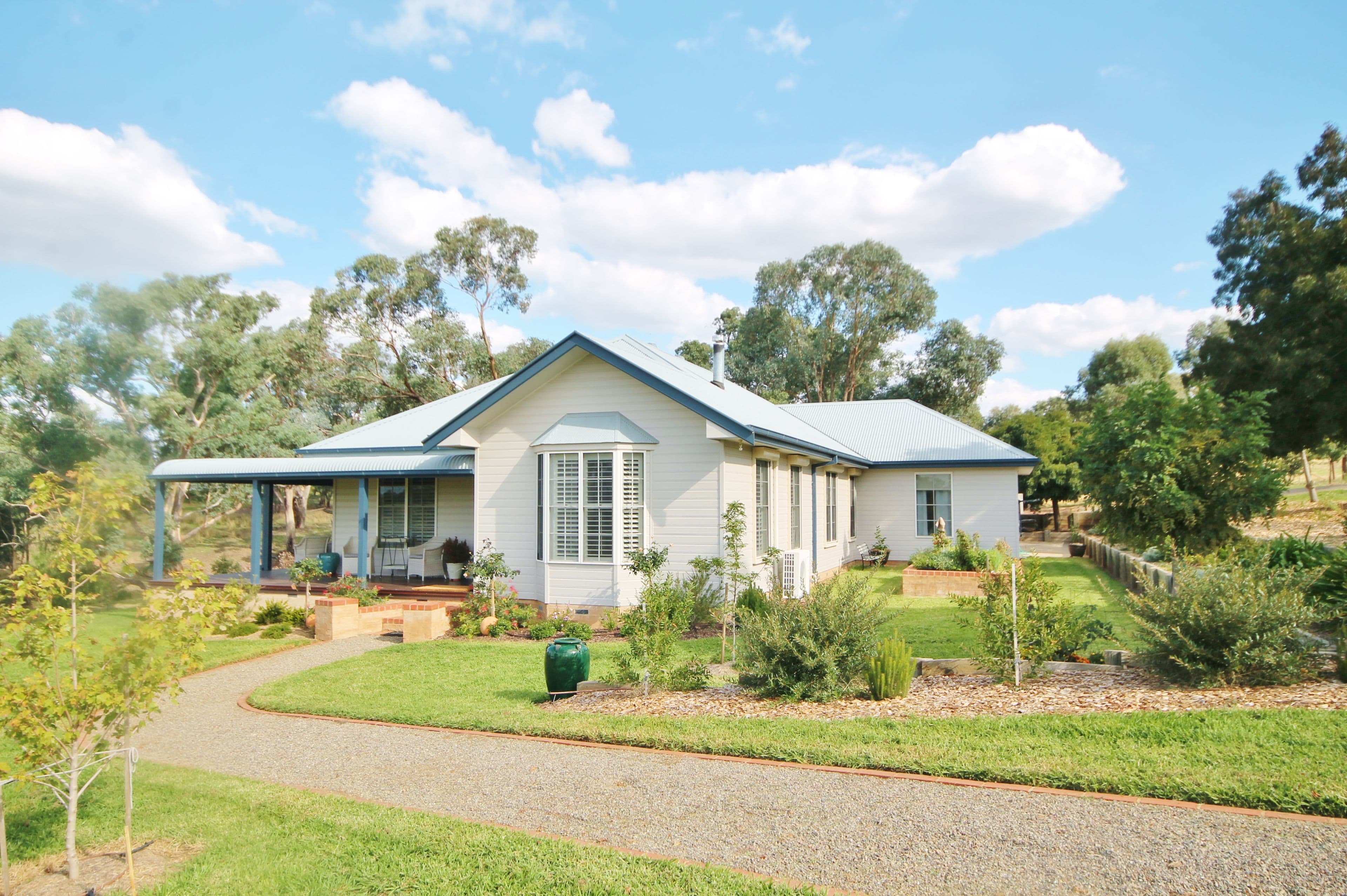 88 Burrows Road, Young NSW 2594, Young - Image 1