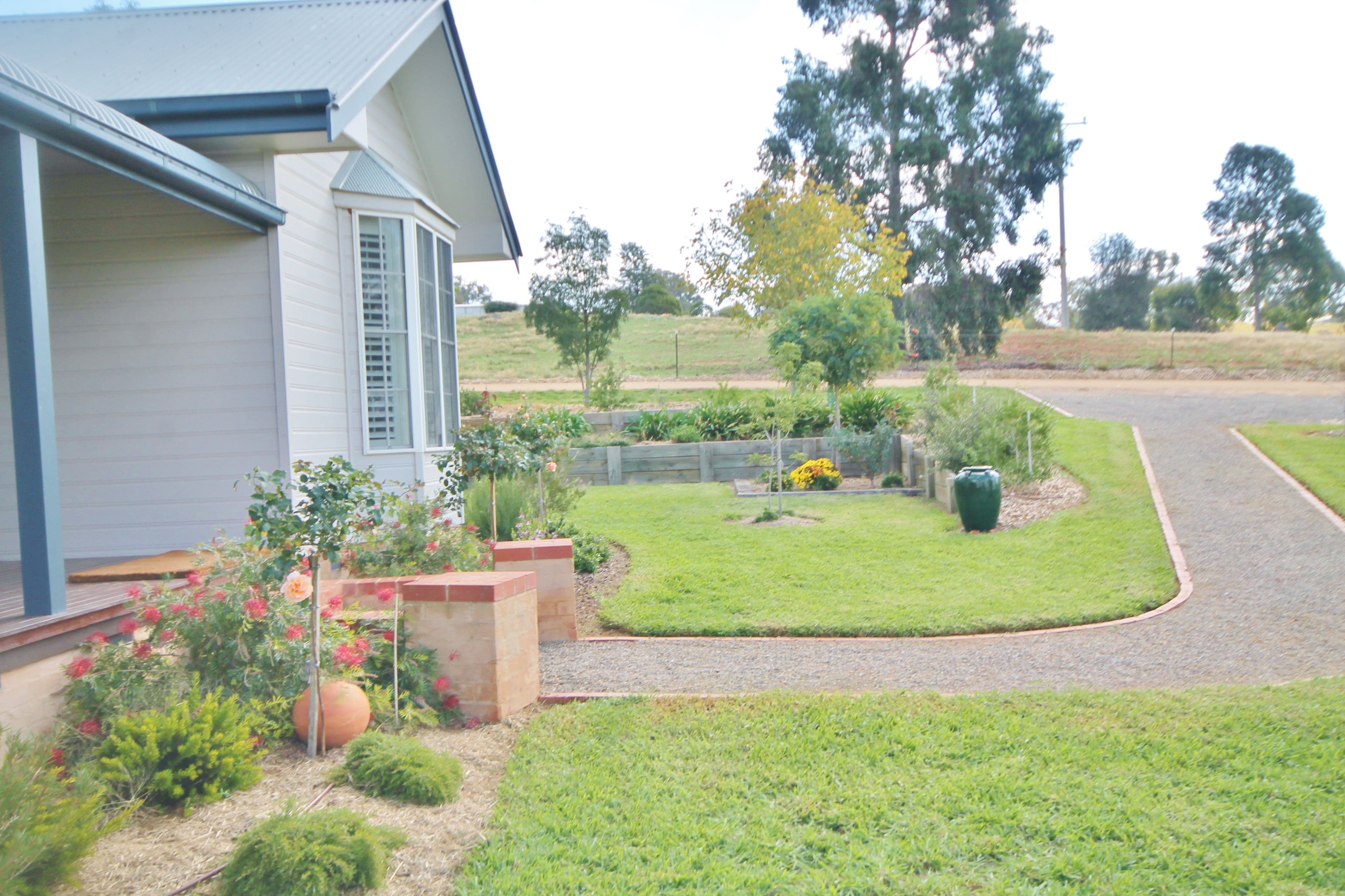 88 Burrows Road, Young NSW 2594, Young - Thumbnail 2