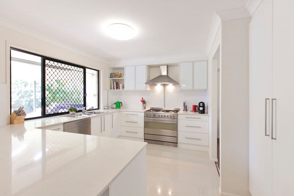 39 Musgrave Street, WELLINGTON POINT QLD 4160, Wellington Point - Thumbnail 2