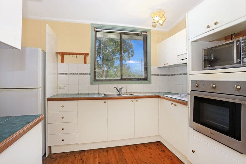 6 Laurel Place, LALOR PARK NSW 2147, Lalor Park - Thumbnail 2