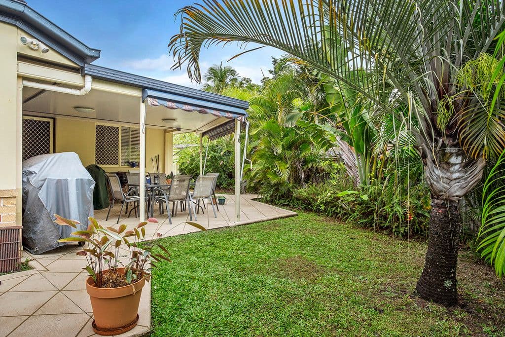 12 Madeline Street, Mudgeeraba QLD 4213, Mudgeeraba - Thumbnail 2
