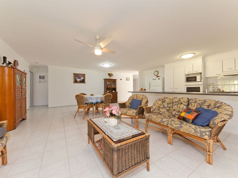 51 Newton Drive, BEERWAH QLD 4519, Beerwah - Thumbnail 5