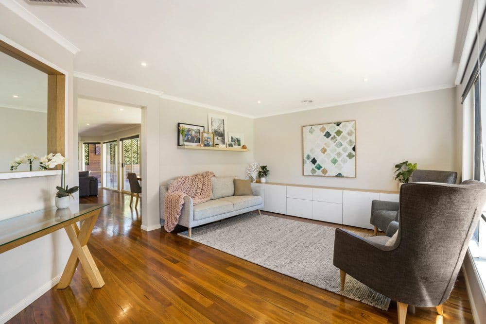 6 Brogden Court, Rowville VIC 3178, Rowville - Thumbnail 2