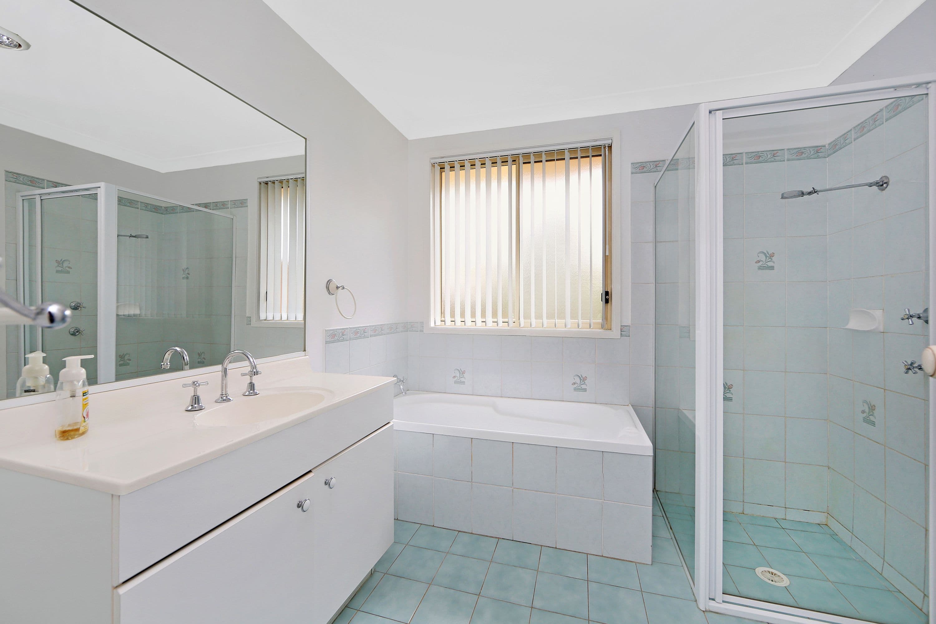 17 Mootay Close, Buff Point - Thumbnail 7