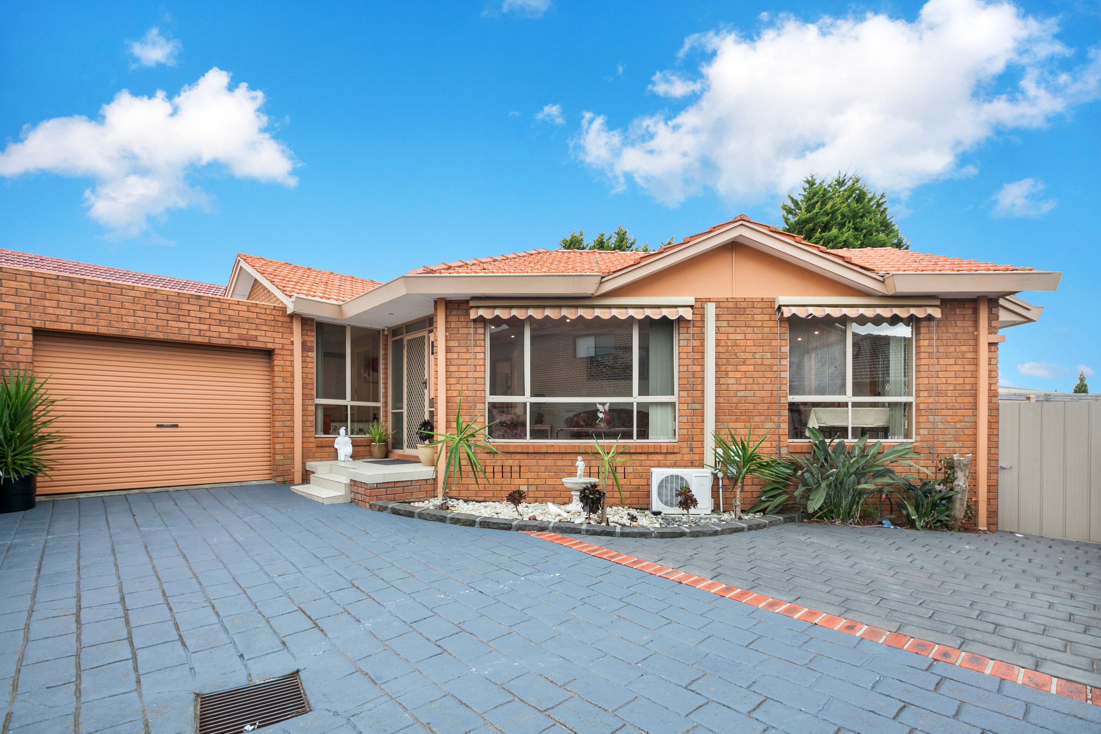 35 Azalea Avenue, Mill Park VIC 3082, Mill Park - Image 1