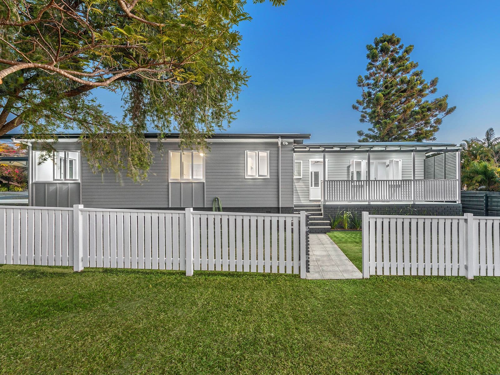 10 Frankit Street, Wavell Heights QLD 4012, Wavell Heights - Thumbnail 2