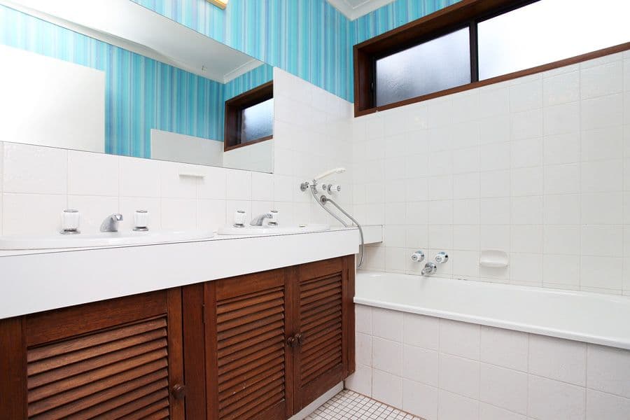 14 Roscrea Court, WERRIBEE VIC 3030, Werribee - Thumbnail 7
