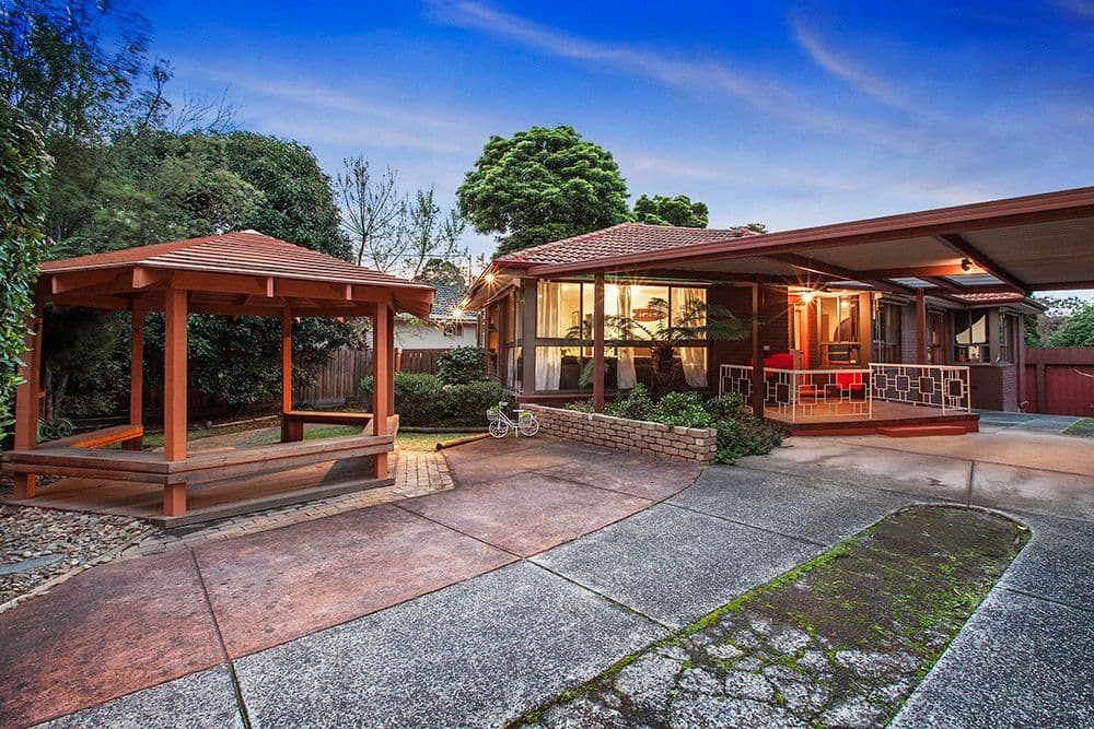 47 Winston Drive, DONCASTER VIC 3108, Doncaster - Thumbnail 2