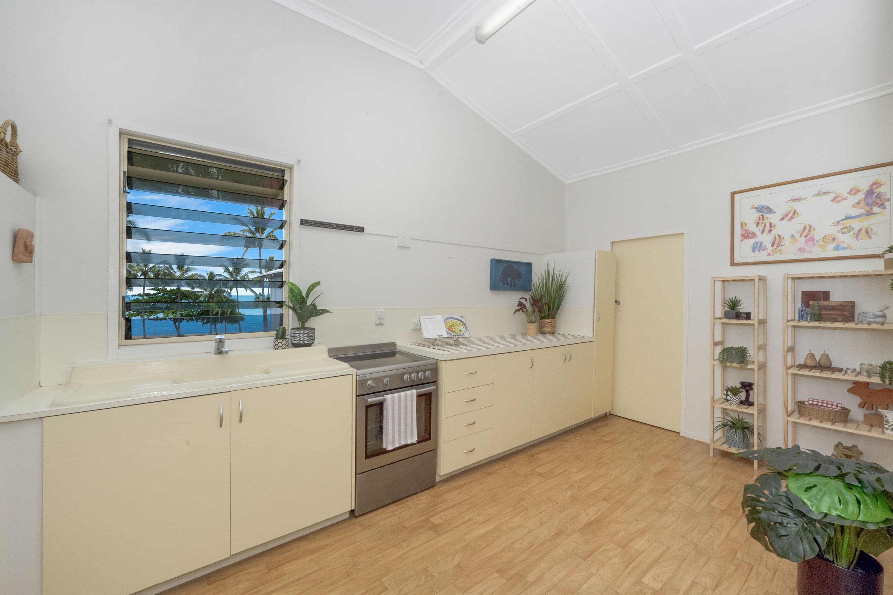 3 McKinley Street, North Ward QLD 4810, North Ward - Thumbnail 6