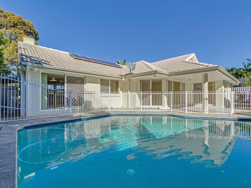 24 Collingwood Avenue, ROBINA QLD 4226, Robina - Thumbnail 2
