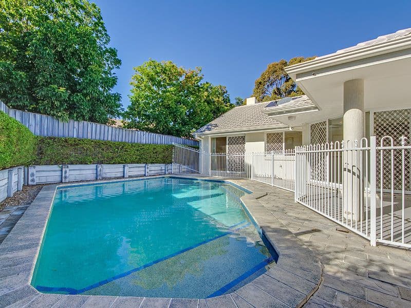 24 Collingwood Avenue, ROBINA QLD 4226, Robina - Thumbnail 4