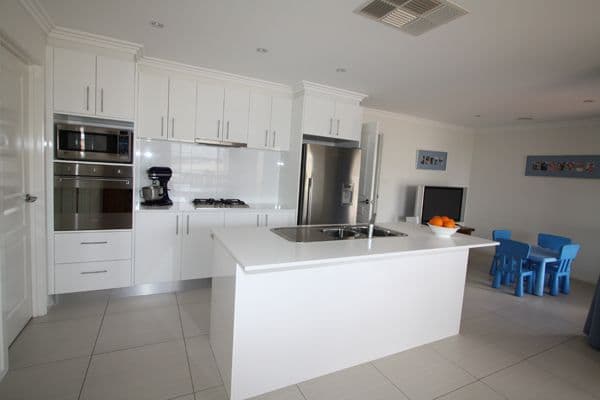 15 Lithgow Place, BUNGENDORE NSW 2621, Bungendore - Thumbnail 8