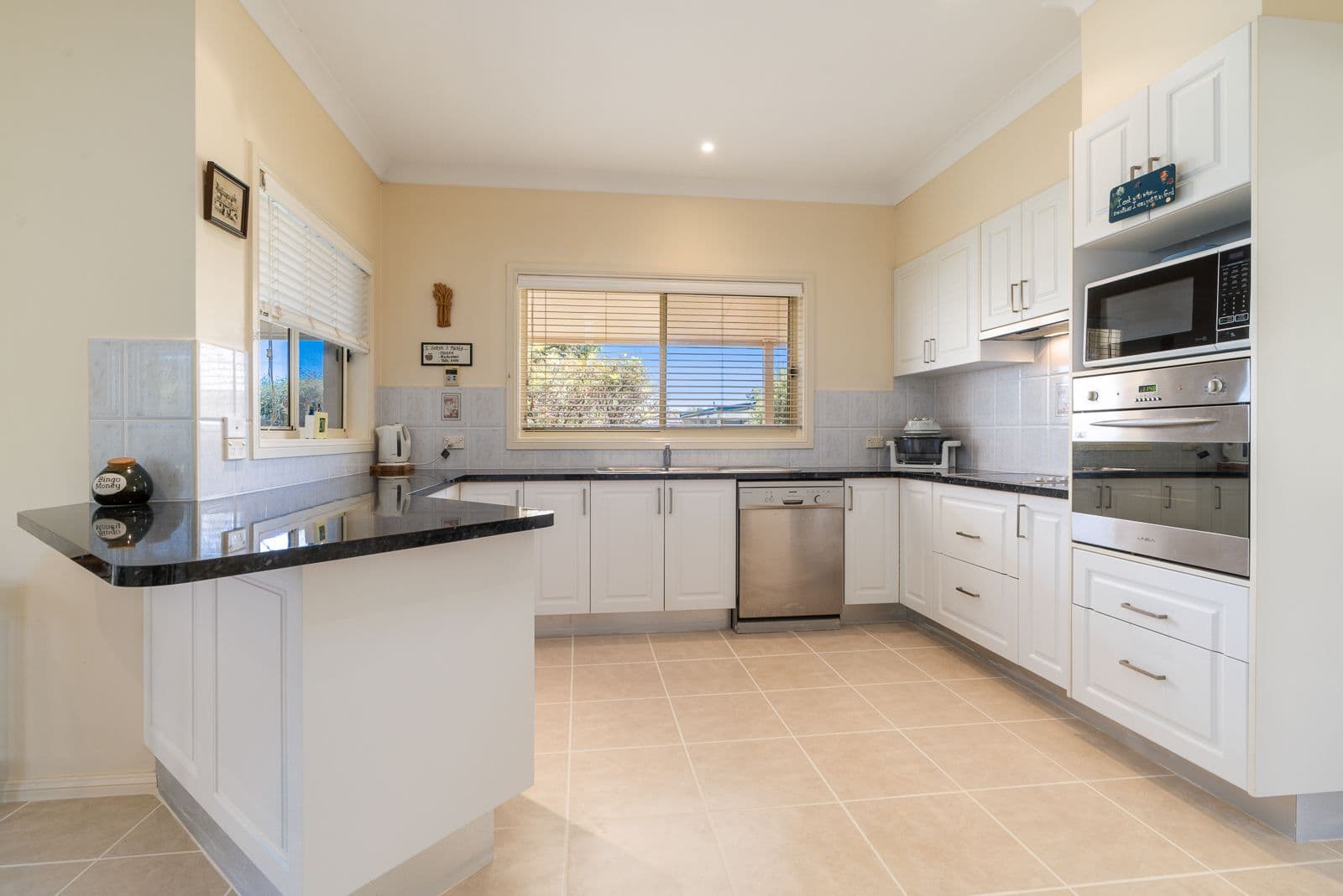 9 Shepherd Avenue, Cowra NSW 2794, Cowra - Thumbnail 3