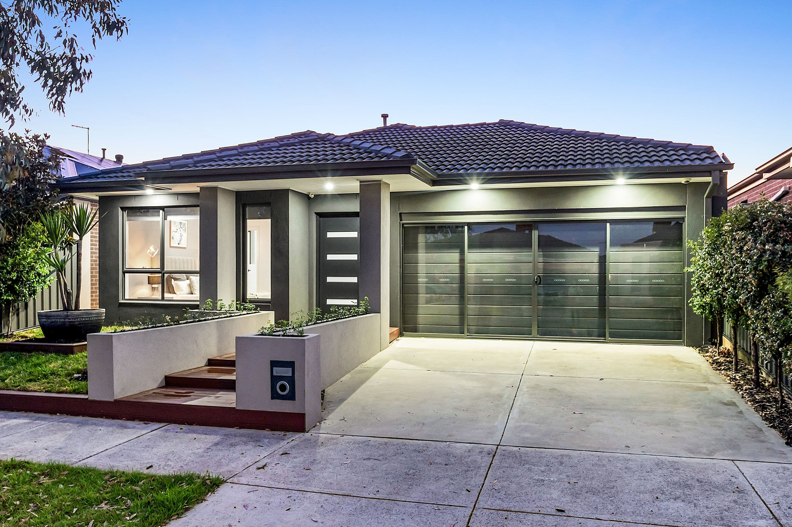 14 Creekbridge Street, Craigieburn VIC 3064, Craigieburn - Thumbnail 2