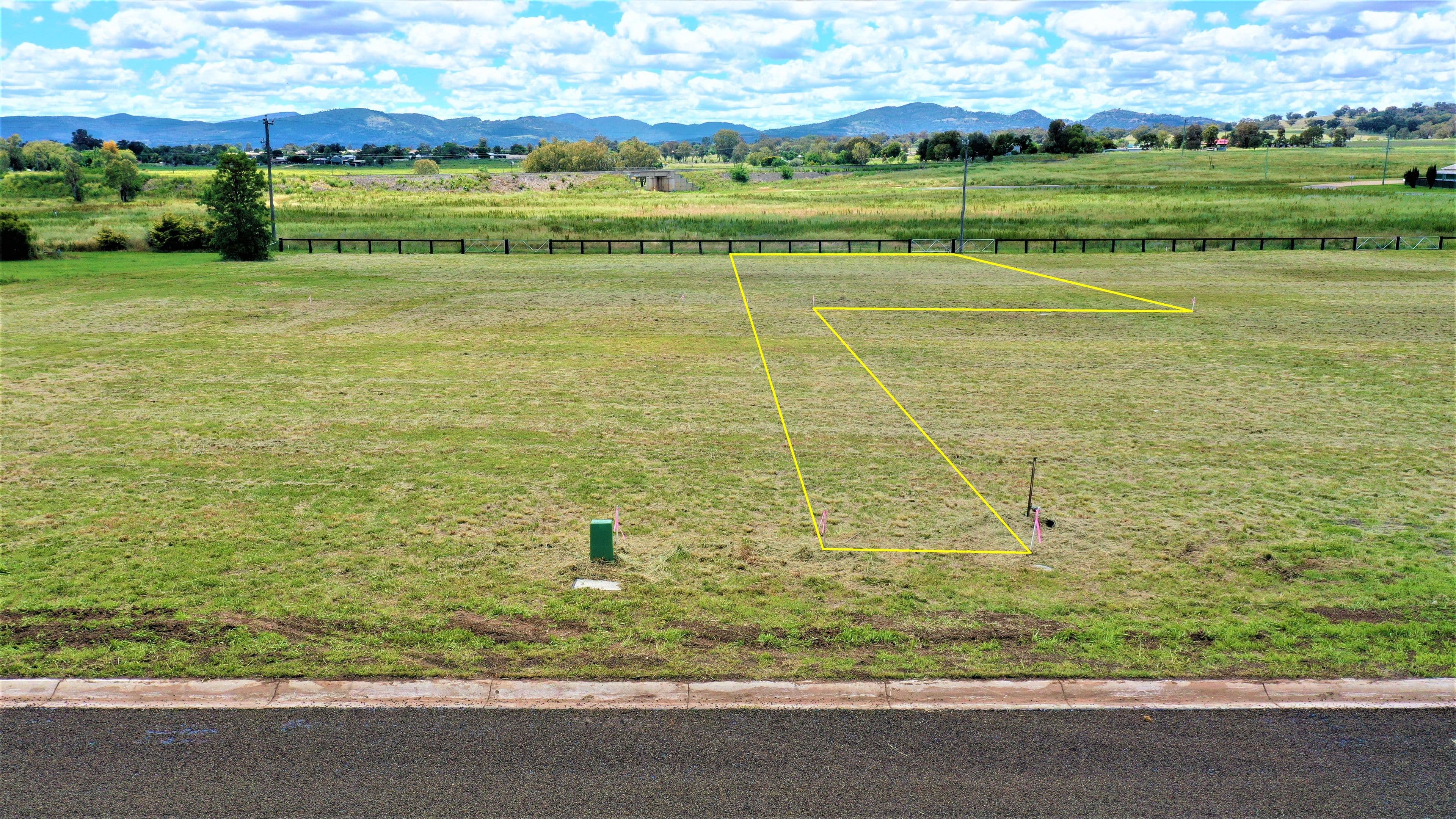 27 Robey Avenue, Quirindi NSW 2343, Quirindi - Thumbnail 6