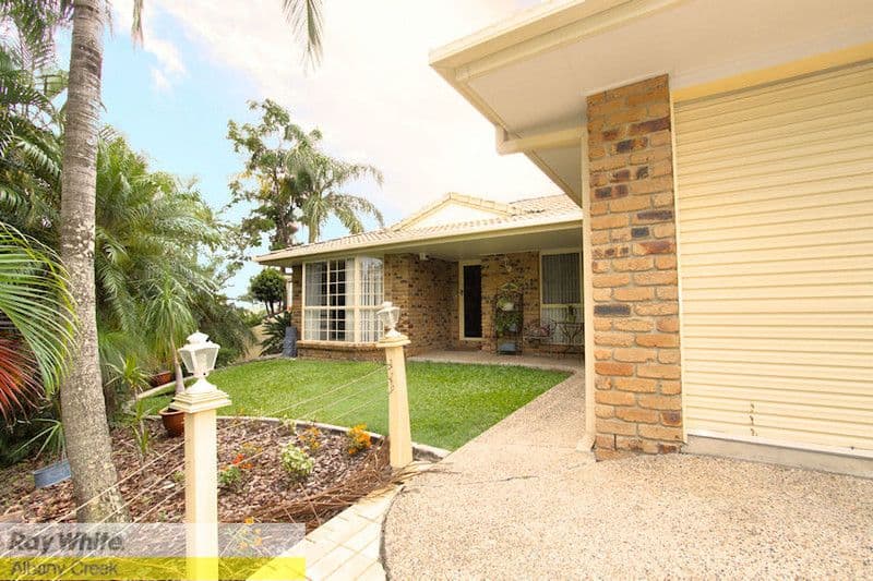 17 Oakmont Crescent, ALBANY CREEK QLD 4035, Albany Creek - Thumbnail 4